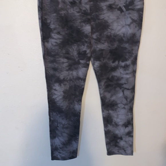 Rachel Zoe gray tie dye full length leggings - Picture 3 of 6